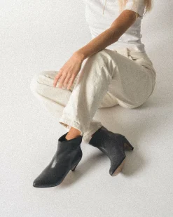 Hilly 50 stiletto