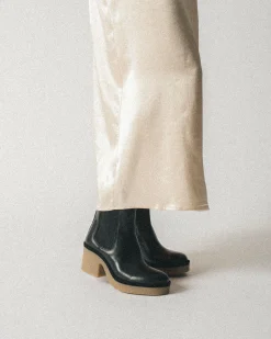Laurell 65 platform
